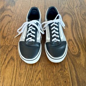 Vans Leather Black and Grey Sneakers 2.5 Little Boy / Girl